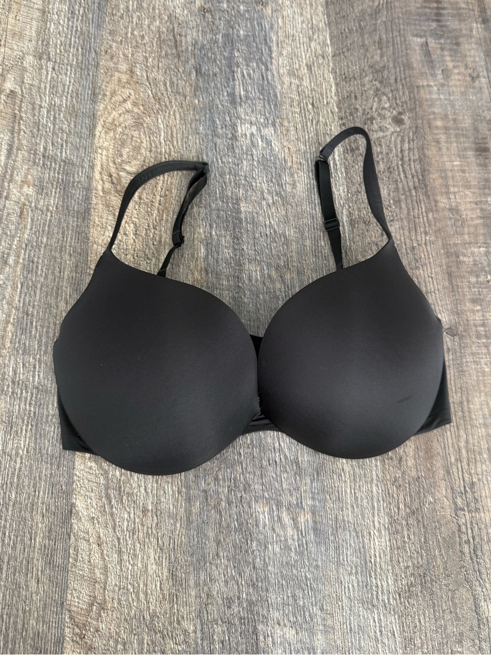 SKIMS Black Seamless Molded Ultimate Bra